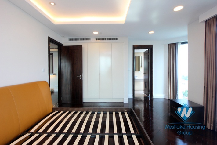 Modern duplex apartment for rent in city centre